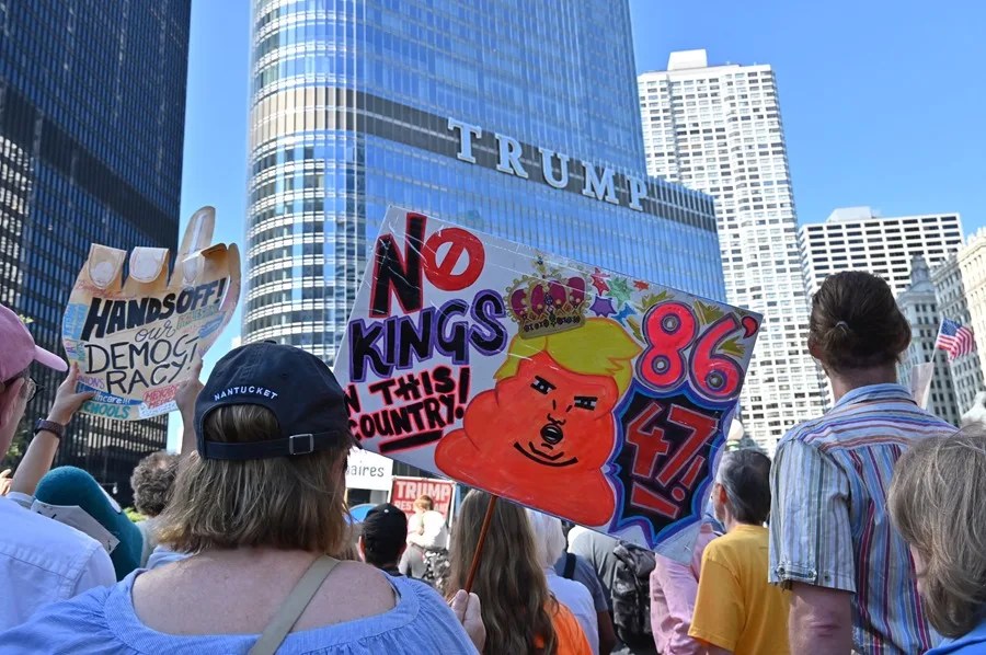 Las protestas masivas por el Día del Trabajo acusan a Trump de favorecer a los ricos en EE.UU.