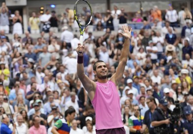 Carlos Alcaraz despacha a Novak Djokovic en el US Open y alcanza su 3ra final seguida de Grand Slam