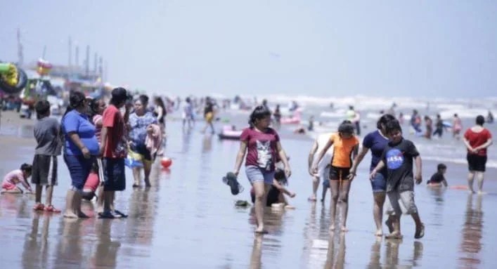 Alertan por descargas de aguas residuales en playas