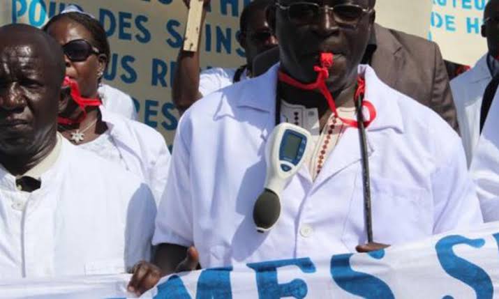 RDC : Les médecins durcissent leur mouvement de grève.