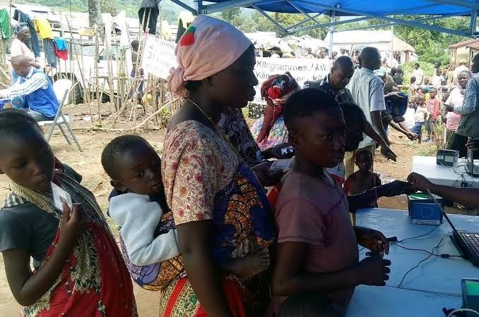 Rutshuru : La population de Binza bafoue les mesures barrières contre la Covid-19(société civile )