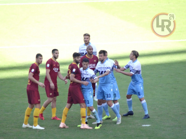 Gratuito immagini Si Discute Dell Anticipo Alle 15 Ma Per Ora Il Derby Resta Di aggiornato da parte di