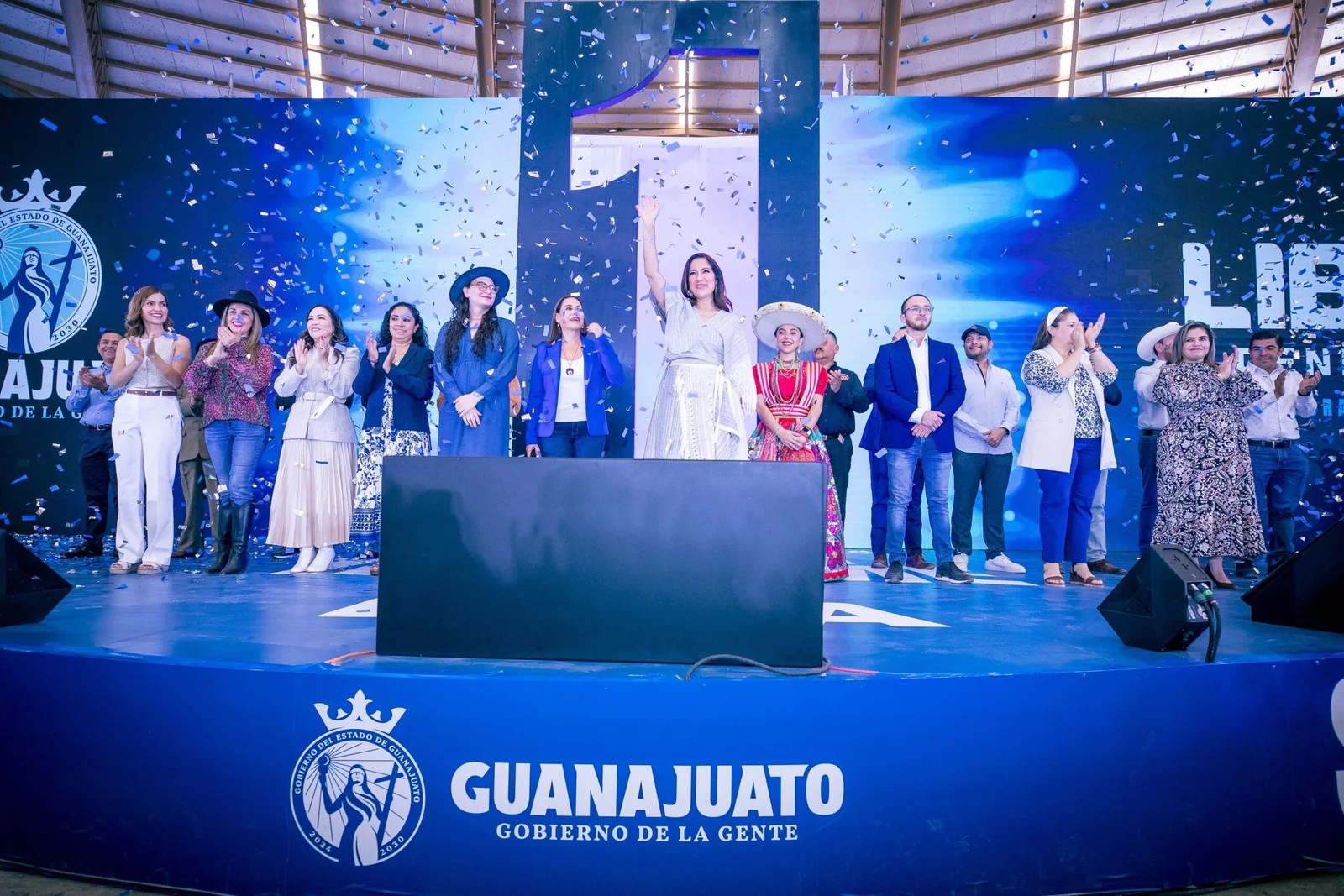 1er Informe de Gonbierno Libia Dennise en Irapuato (6)