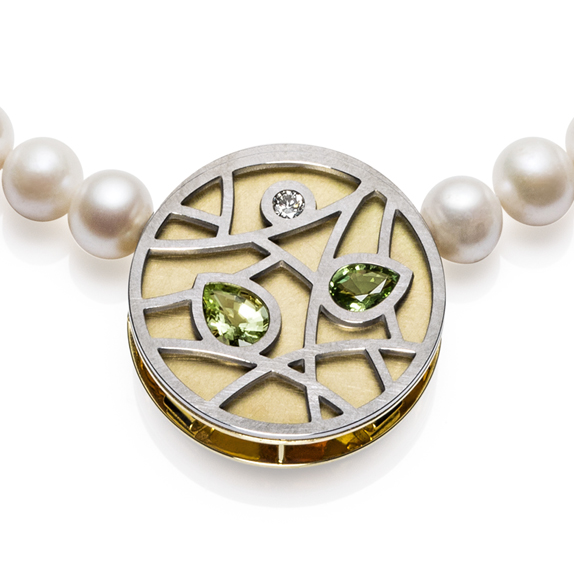 Edelsmid marije buffing utrechtsestraat amsterdam trouwringen en sieraden in . Laser Atelier | Lasergravures en Lasermontage voor sieraden