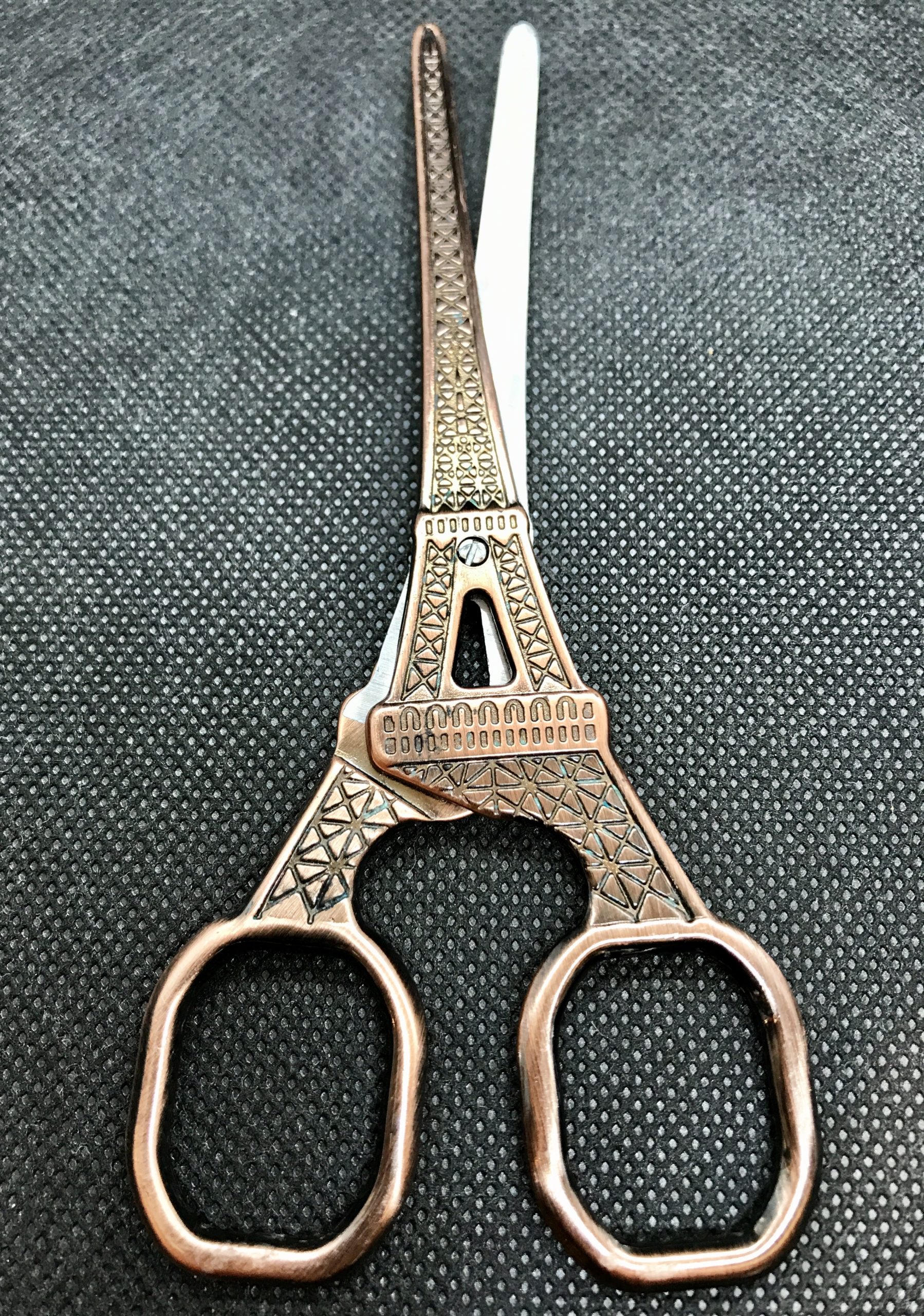 Ciseaux Tour Eiffel