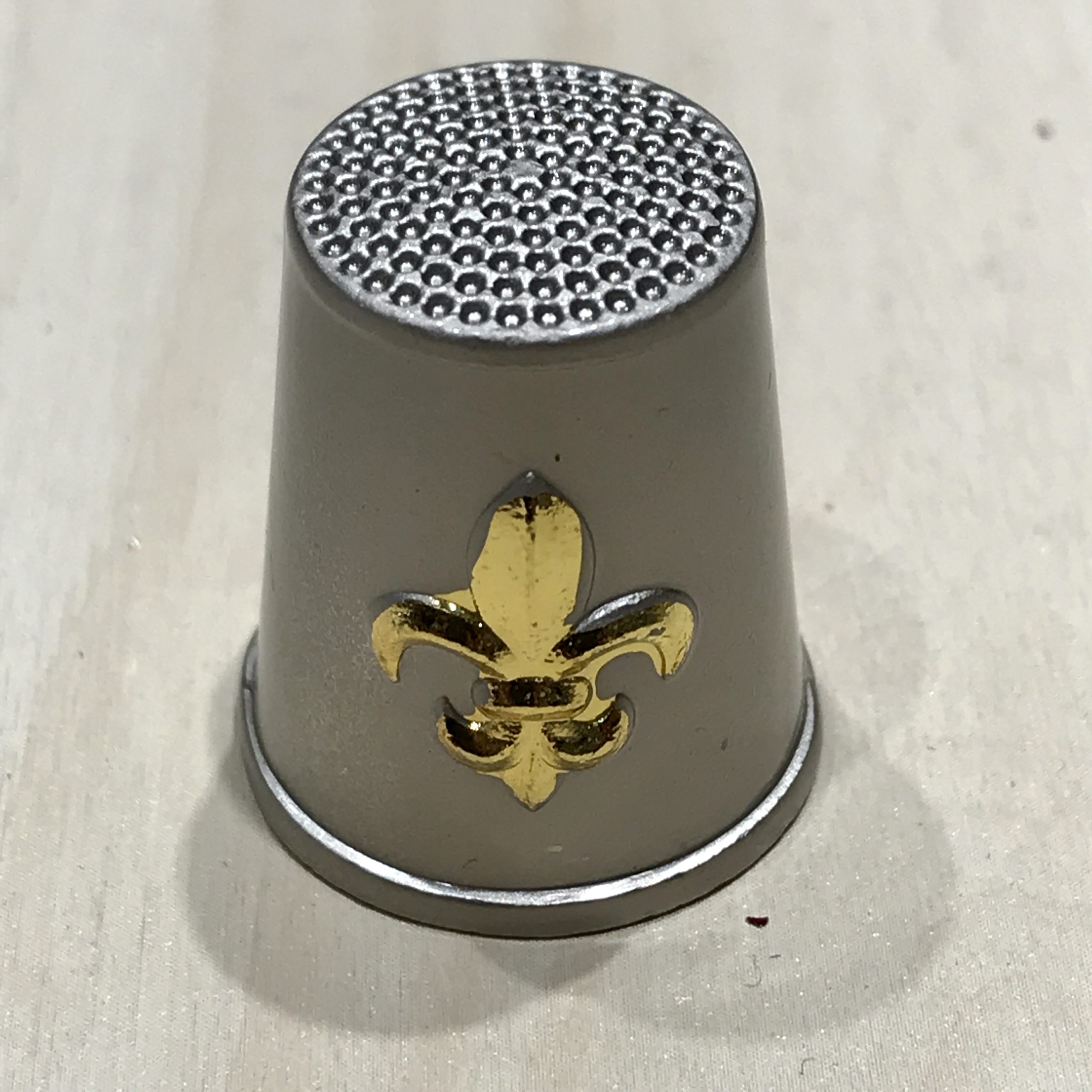 Dé à coudre Fleur de Lys