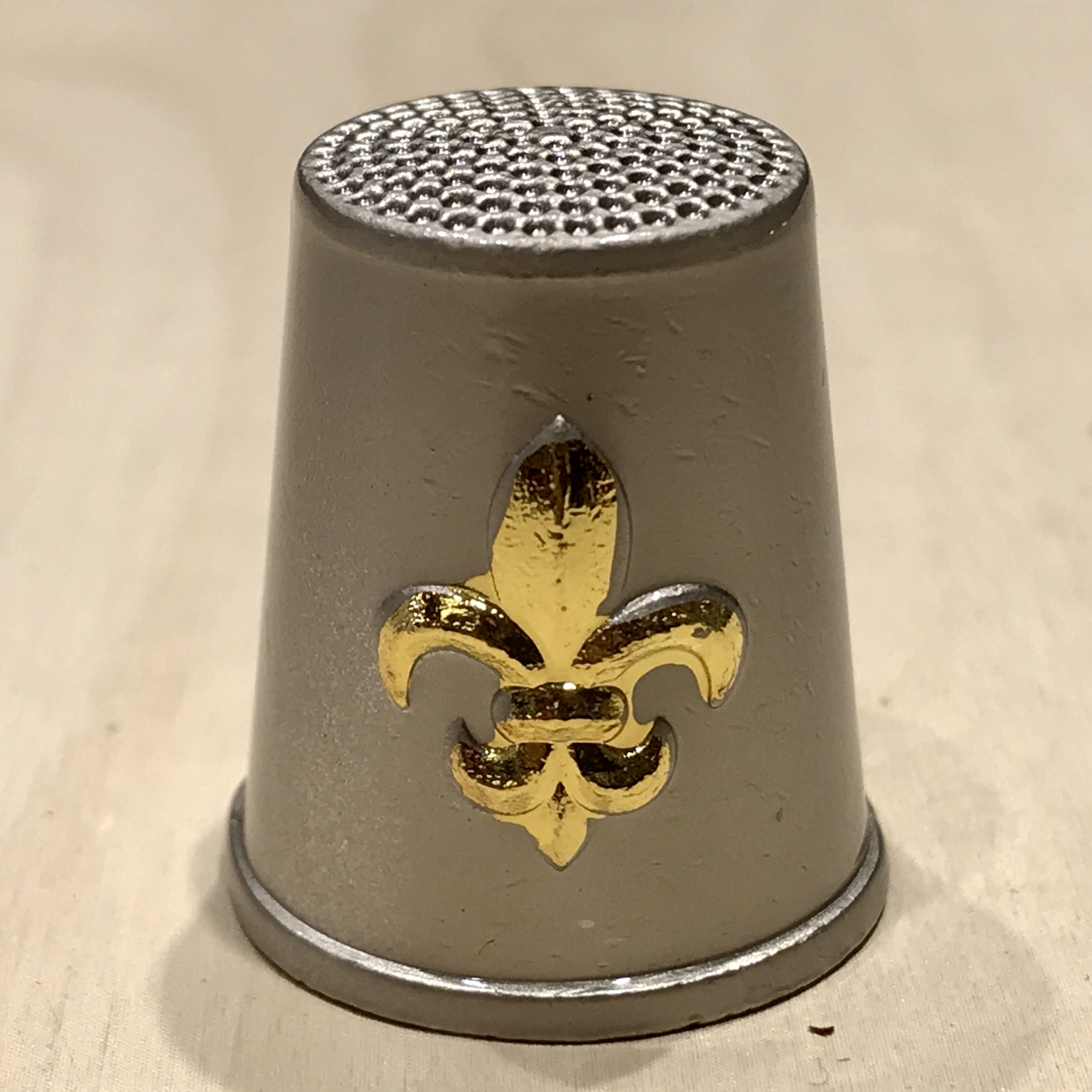 Dé à coudre Fleur de Lys