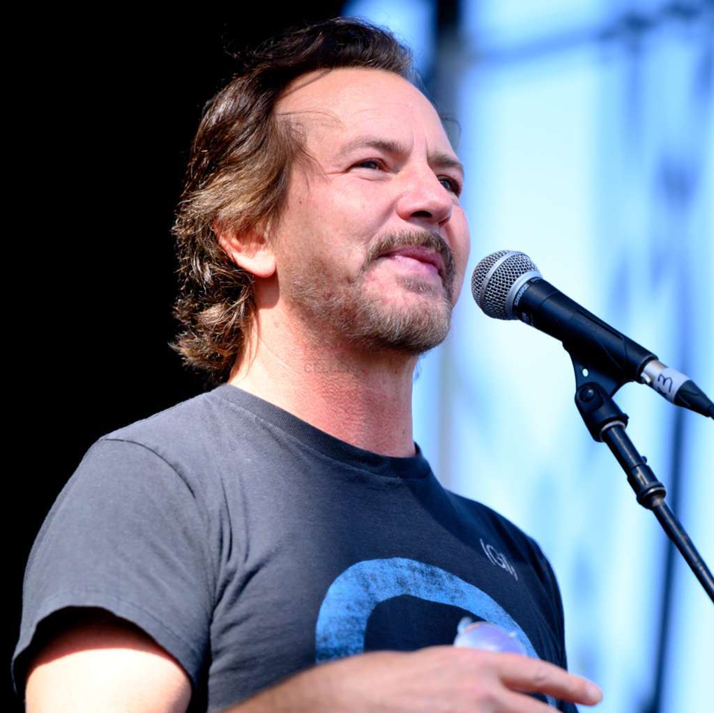 Pearl Jam Band Members Eddie Vedder