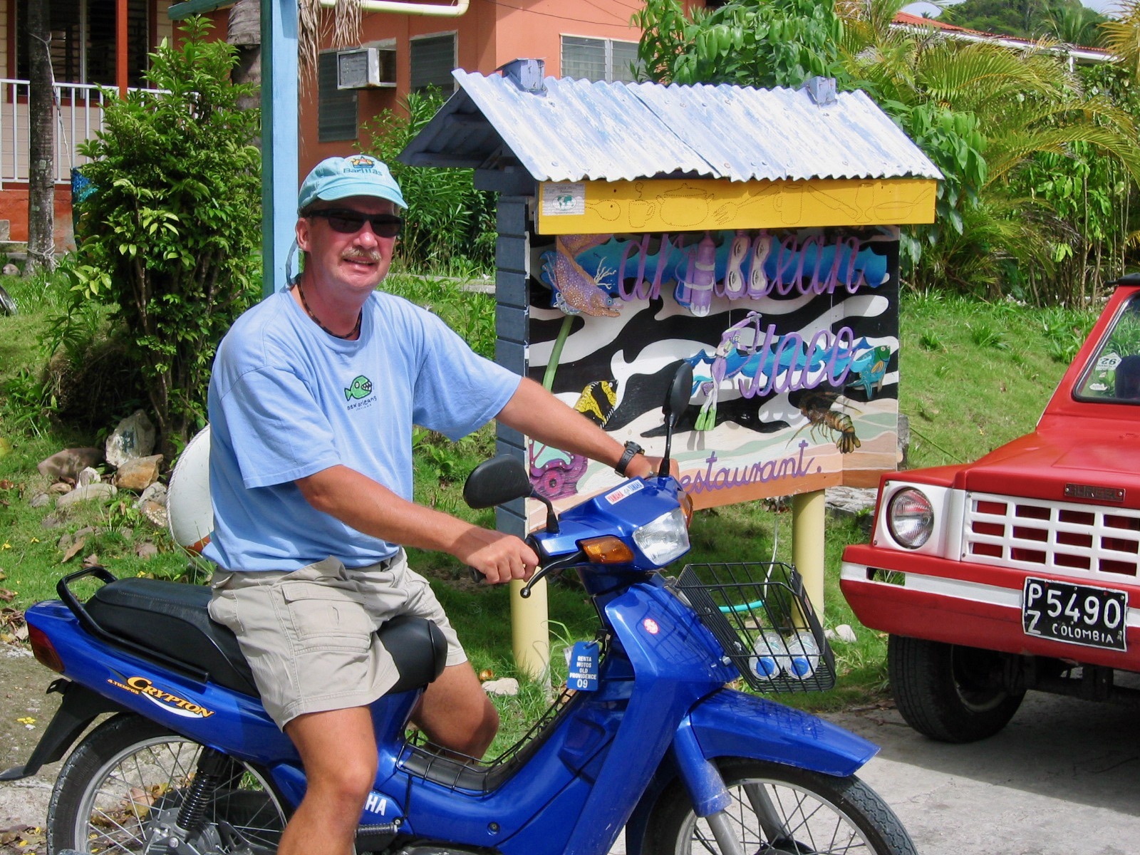 One day we rented a small moto and explored the entire island.