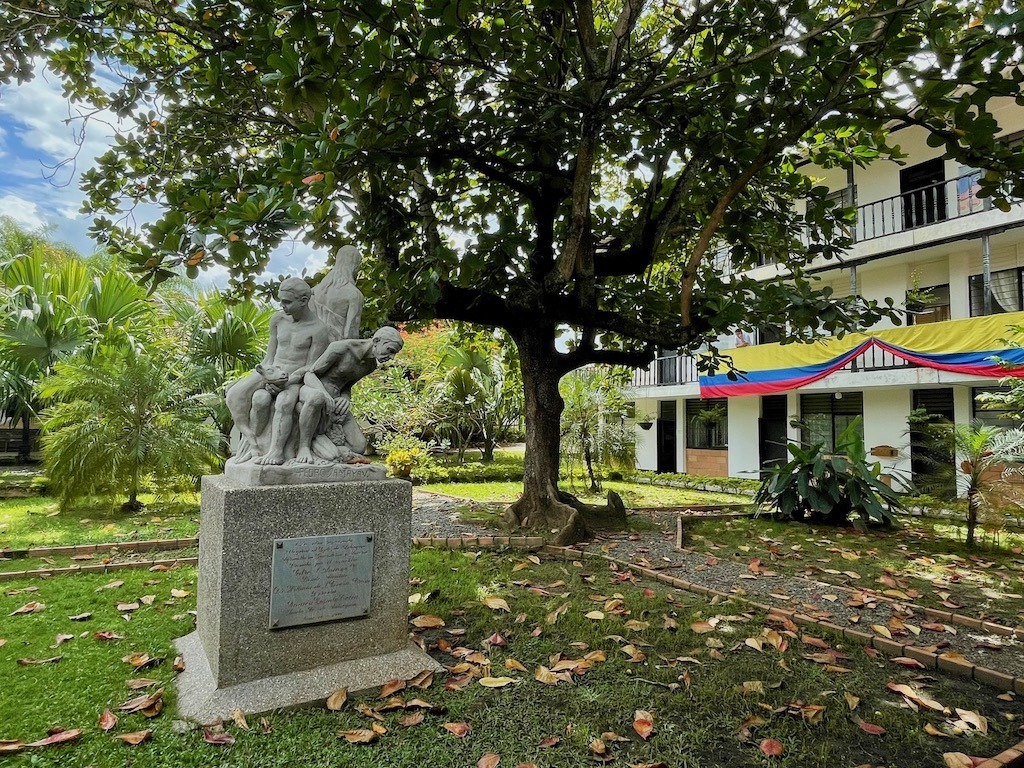 Garden of La Casa Negra cultural center