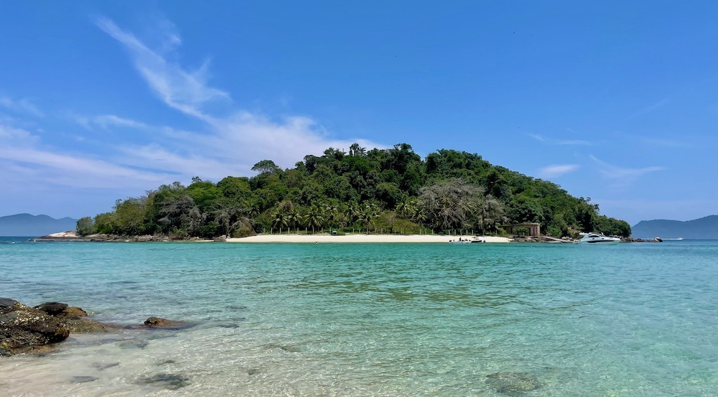 Approaching one of the outer islands on our boat trip