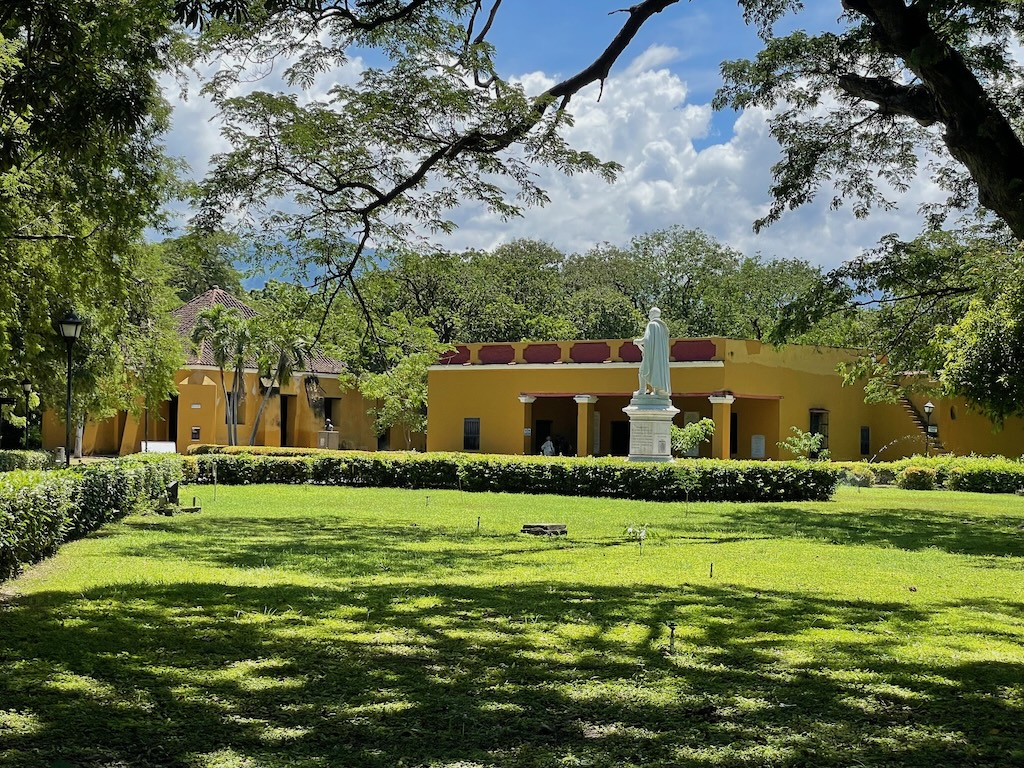 The plantation house where Bolivar met his maker . . .