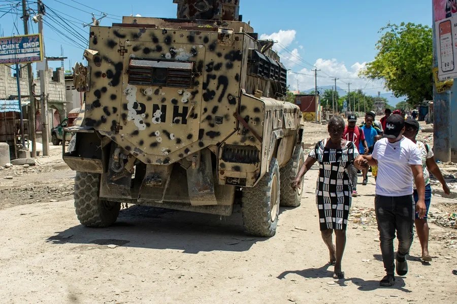 CUATRO MILITARES SALVADOREÑOS SIGUEN DESAPARECIDOS TRAS EMBOSCADA EN HAITÍ