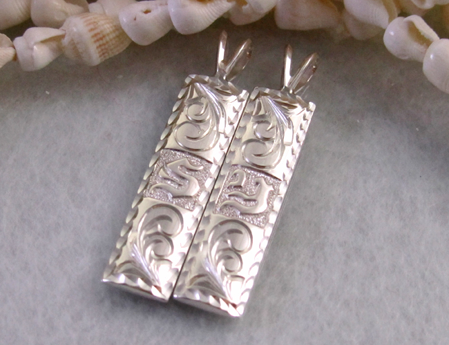 003. シルバープレートペンダント