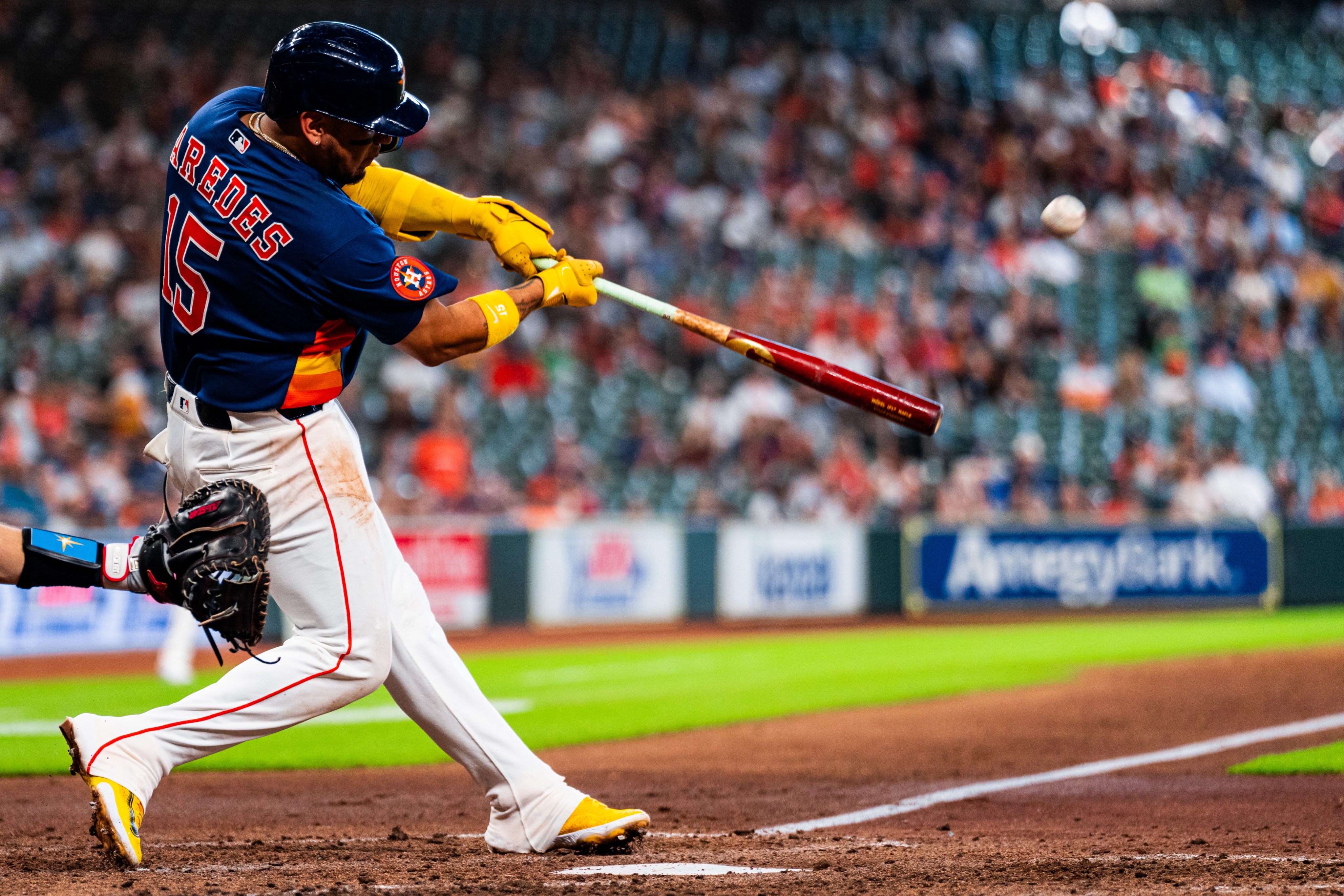 Arrighetti falters again; Astros lose 8-2