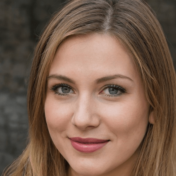 Portrait of Steph, a stylist who rents a studio at Salons by JC