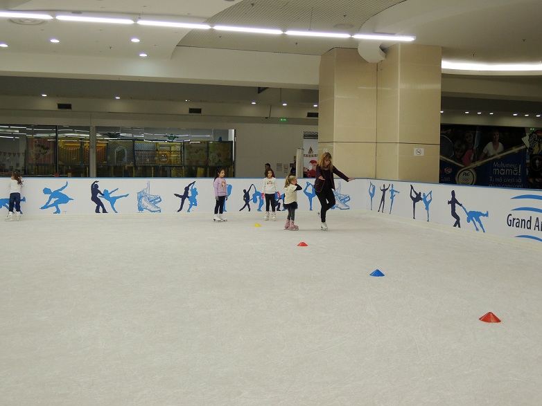 Testăm patinoare din Bucureşti – Patinoar Grand Arena