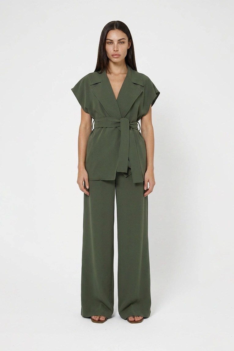 vaelle Short sleeveless kimono jacket
