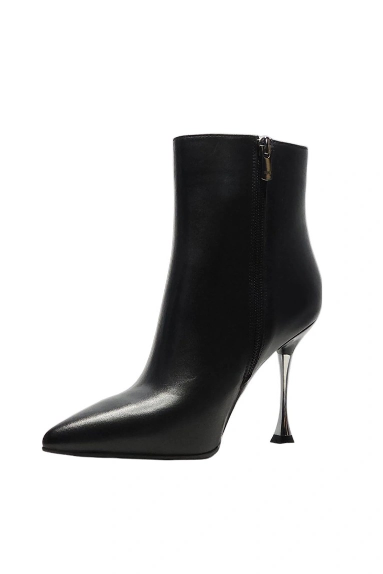 Bottine noire cleane
