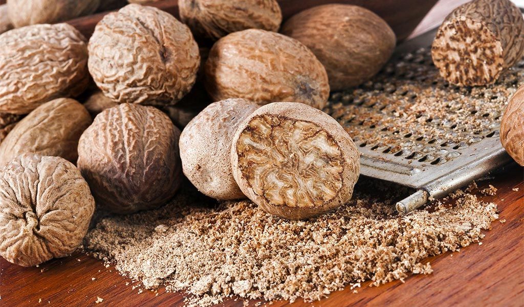 Nutmeg: Health Benefits & Uses in Medicine