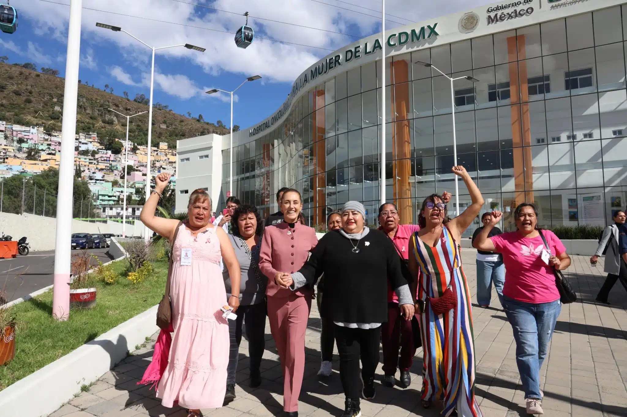 Sheinbaum proyecta 32 centros oncológicos para la mujer en 2029