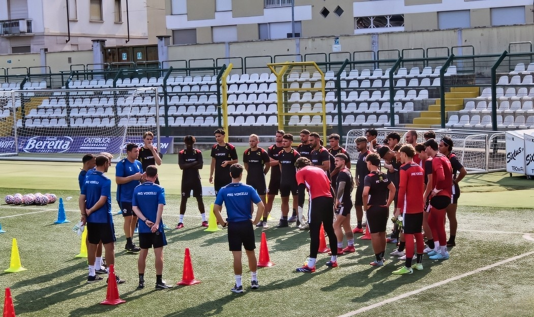 pro vercelli 2026-2027