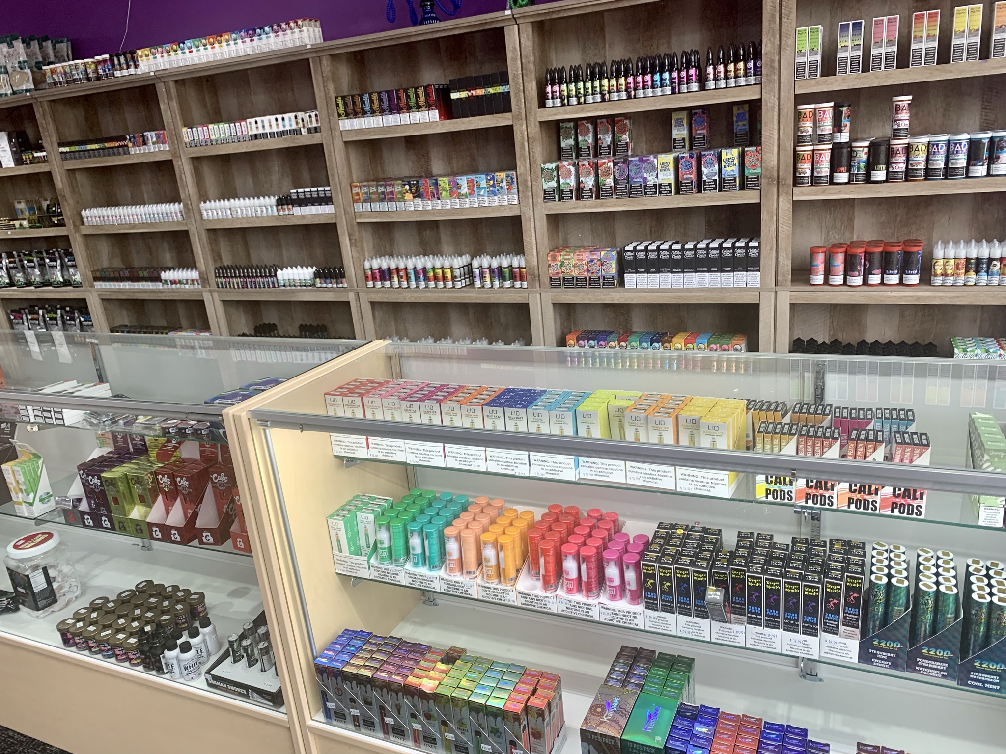 vapes-vape-shop-vaporizer-store-Lawrence-KS