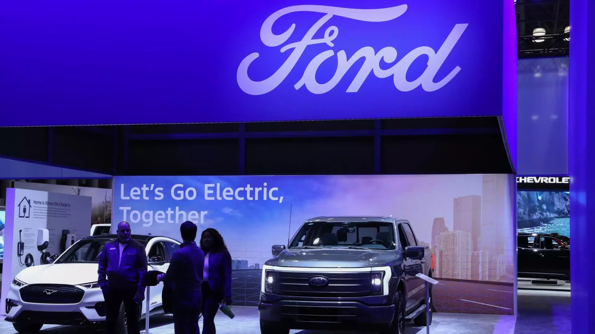 Reevaluating Ford Motor’s Shift in Electric Vehicle Strategy