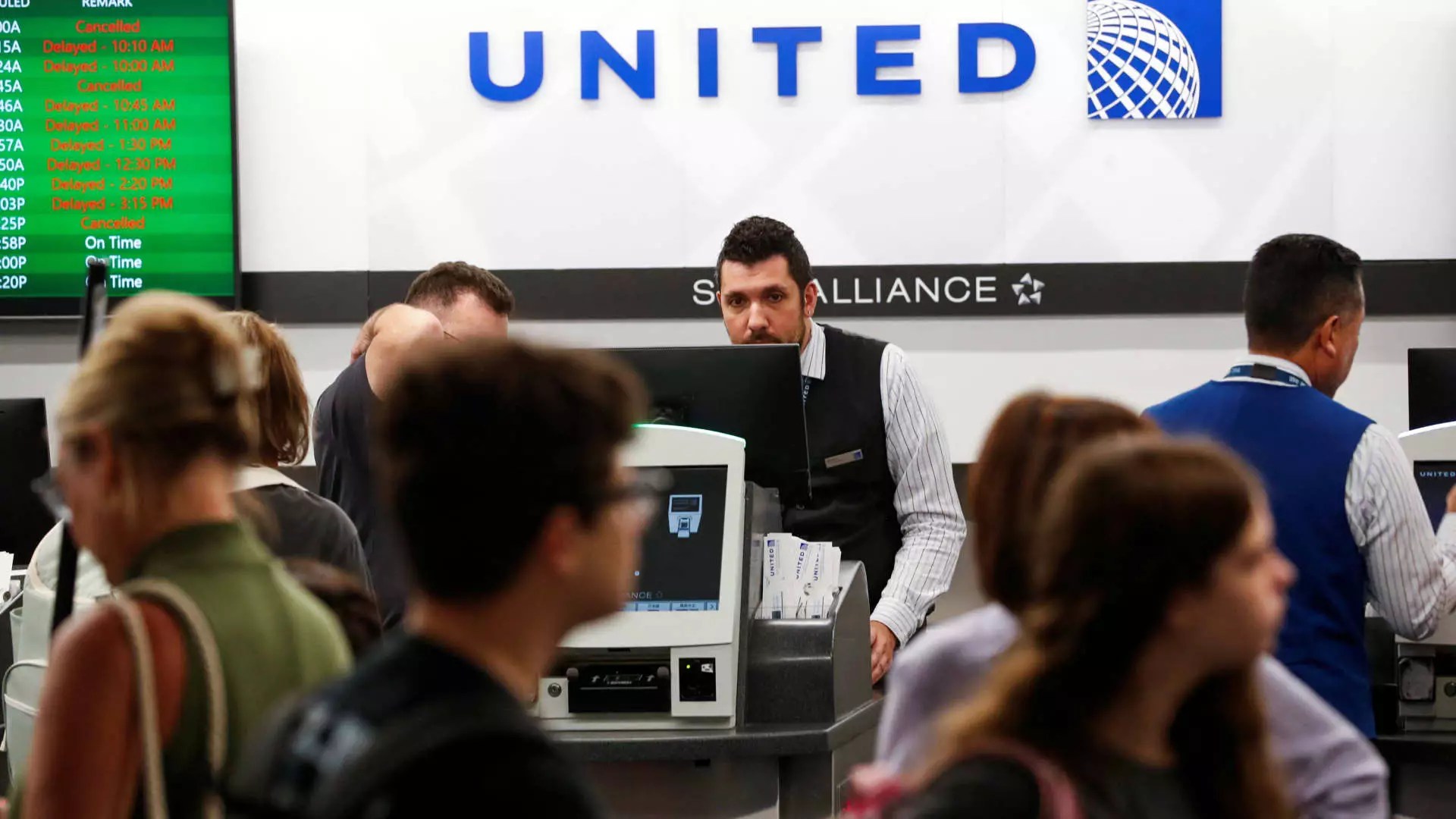 Strategic Stock Picks for a Promising Earnings Season: Insights from Bank of America