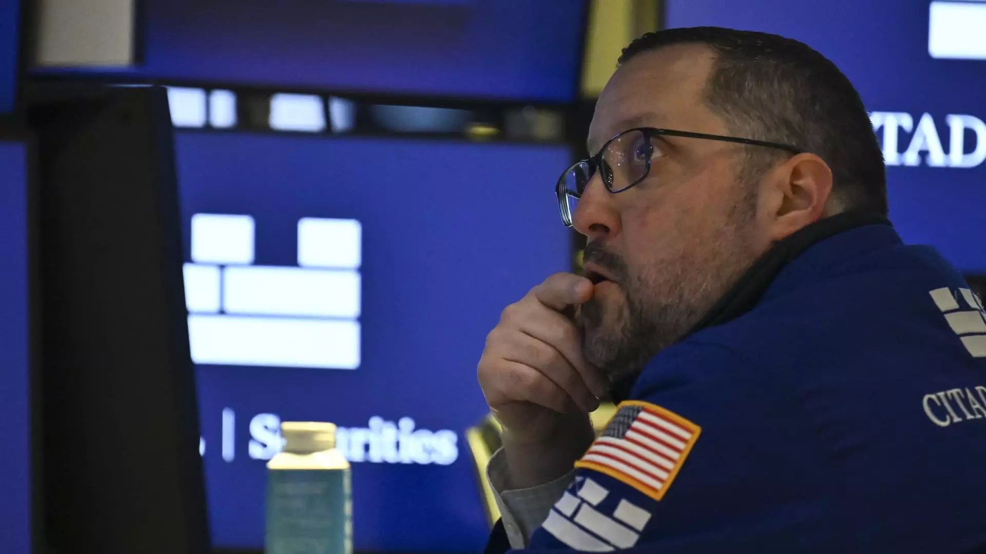 The 3 Stocks to Watch in 2023: Delta Air Lines, Lululemon, and the Dreaded Accenture – Can They Influence Your Portfolio?