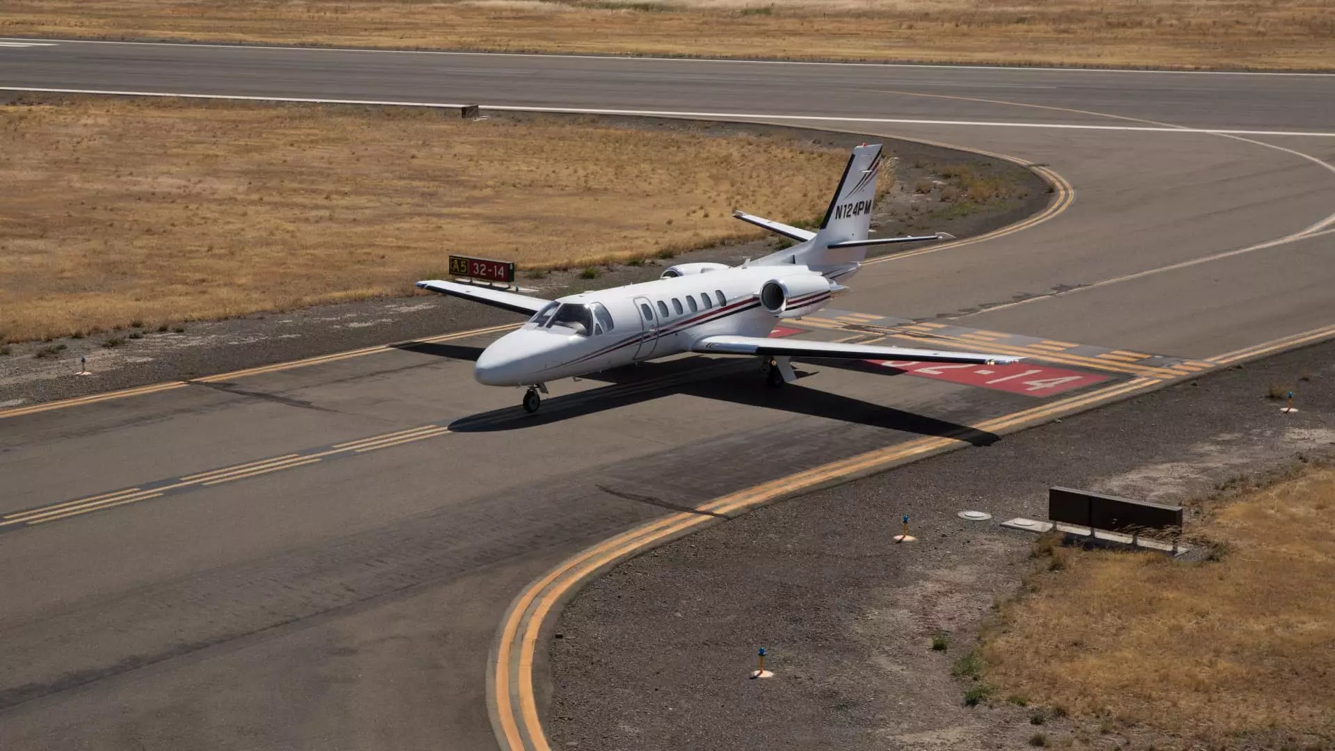 49% Decline: The Dire State of Business Jet Demand Amid Economic Uncertainty