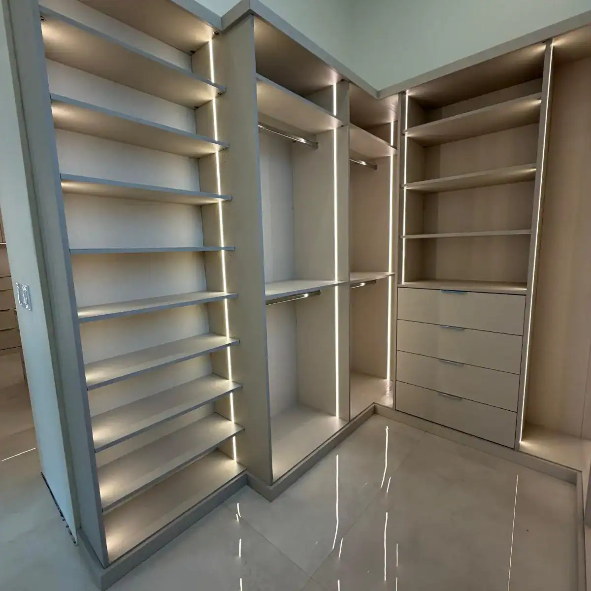 Custom_Closets_10