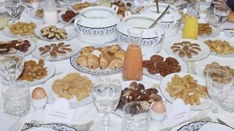 خلال شهر رمضان.. هذه هي أسس التغذية السليمة وقواعد تناول الطعام 