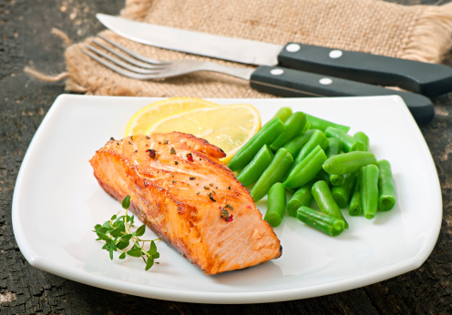 Healthy Lemon Salmon With Green Beans