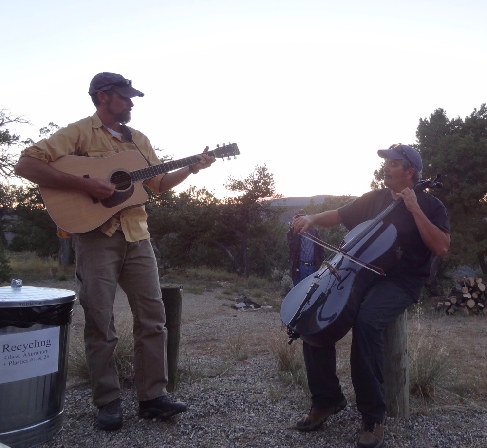 High Desert Acoustic Duo, NeoRio 2016, Photo by Lee Lee
