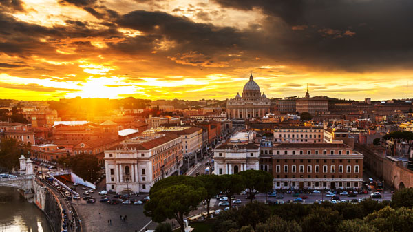 An image overlooking Rome, Italy at sunset
