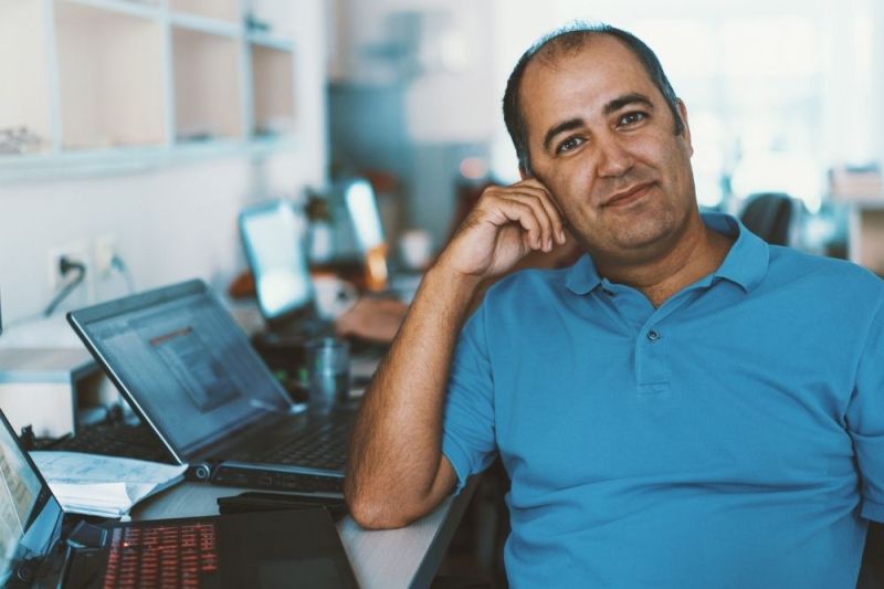 Senior Data Analyst - Ocean Texture Collection - 8K Quality