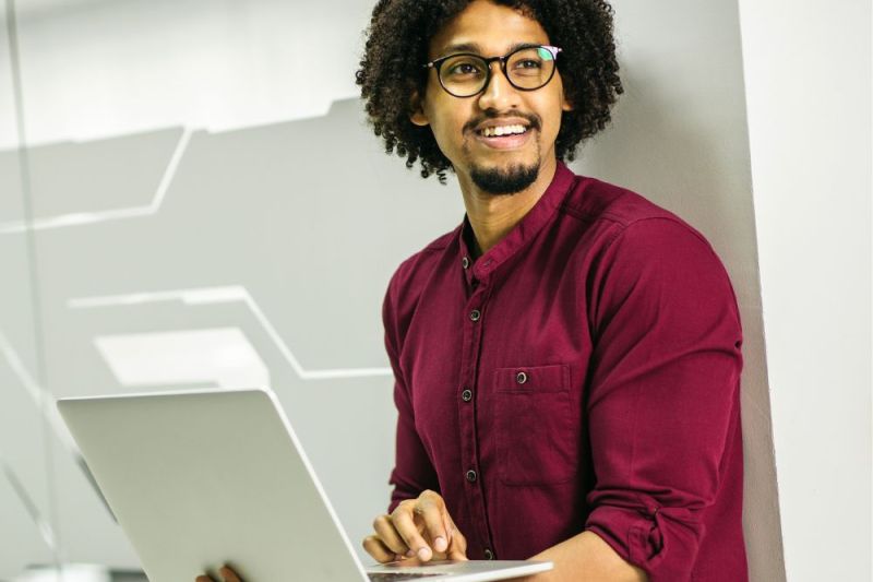 Python Vs Sql Pour L Analyse De Donn Es Learnsql Fr - Premium Light Photo Gallery - 4K