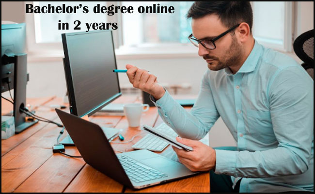 Bachelor degree Online in 2 years