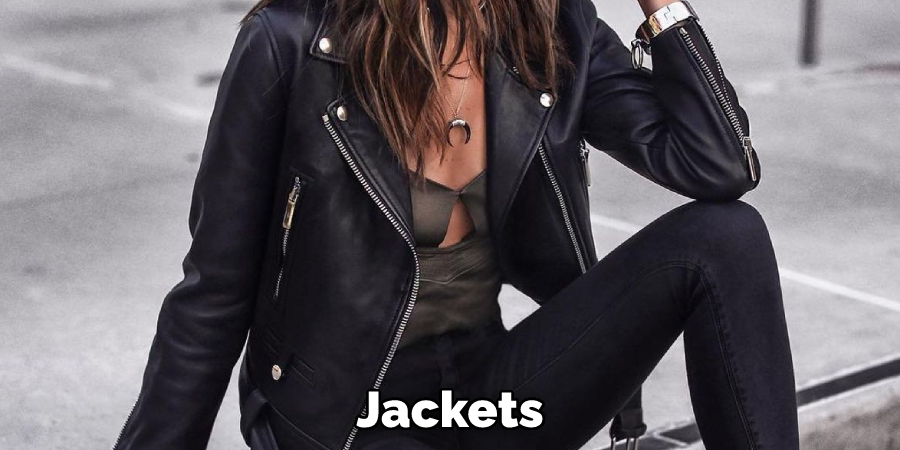 15 outfit ideas with black leather pants