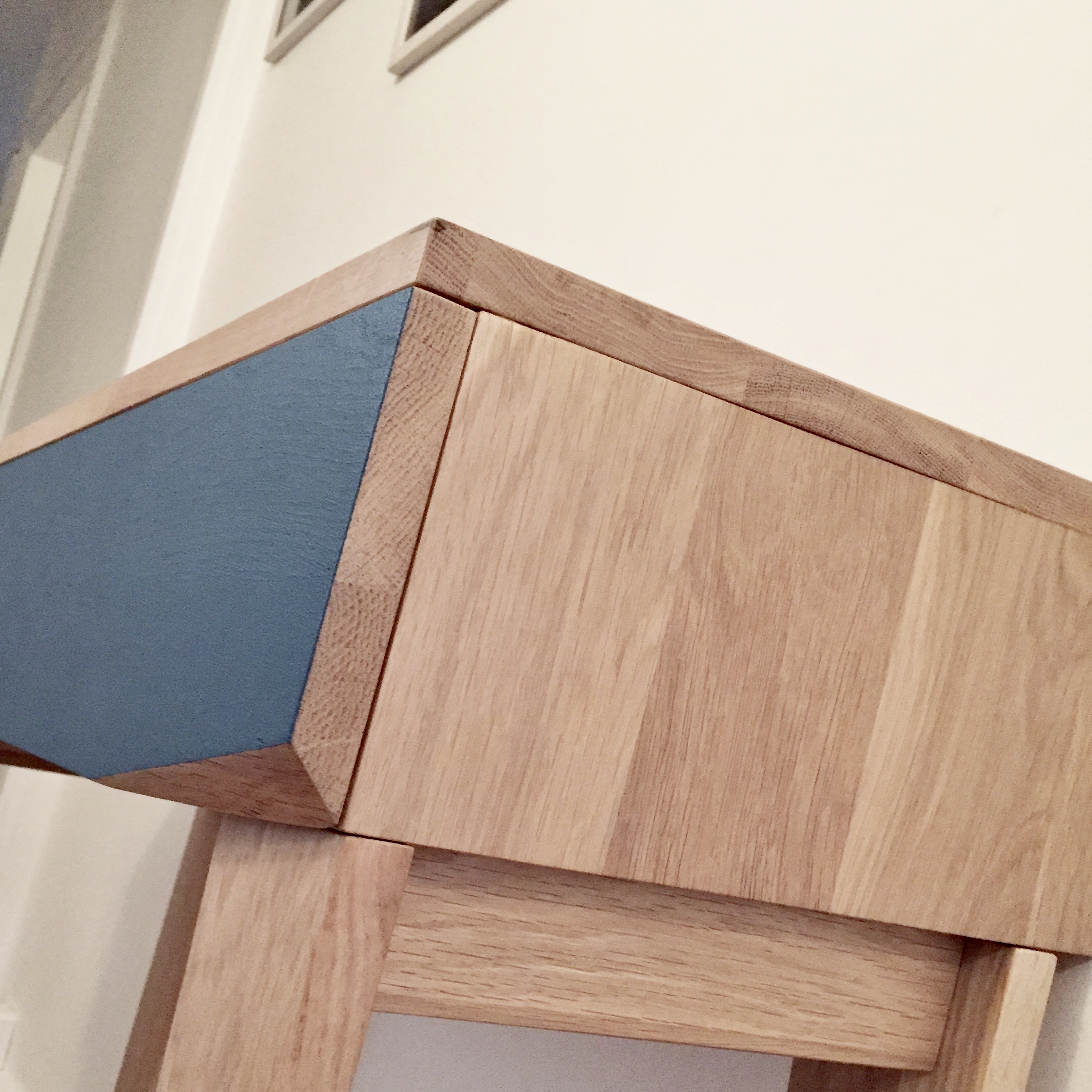 Console C1 of le dahé en chêne massif. 520€