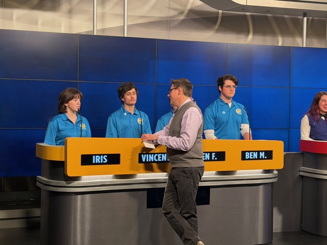 ConVal Quiz Team heads for Granite State Challenge