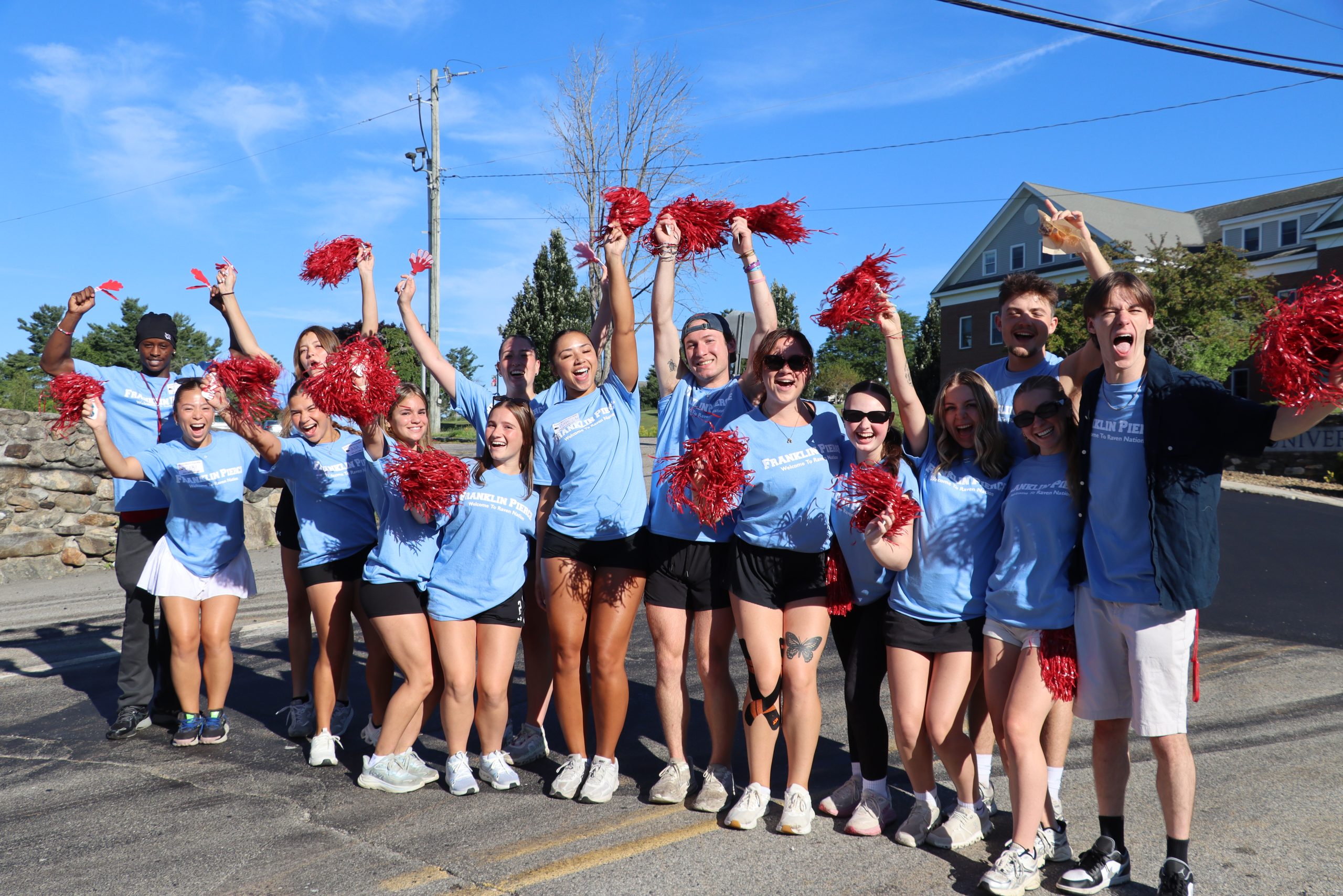 Franklin Pierce peer leaders welcome incoming students on Saturday.
