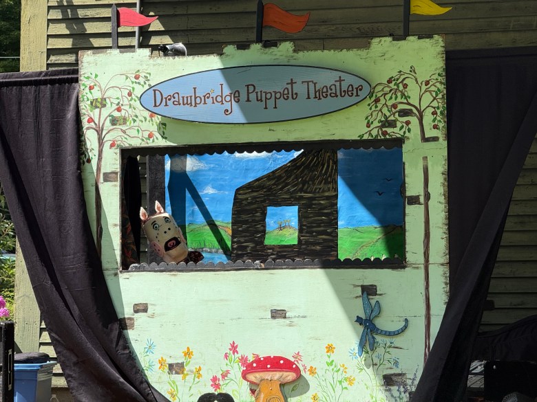 The Drawbridge Puppet Theater puts on a musical rendition of The Three Little Pigs.