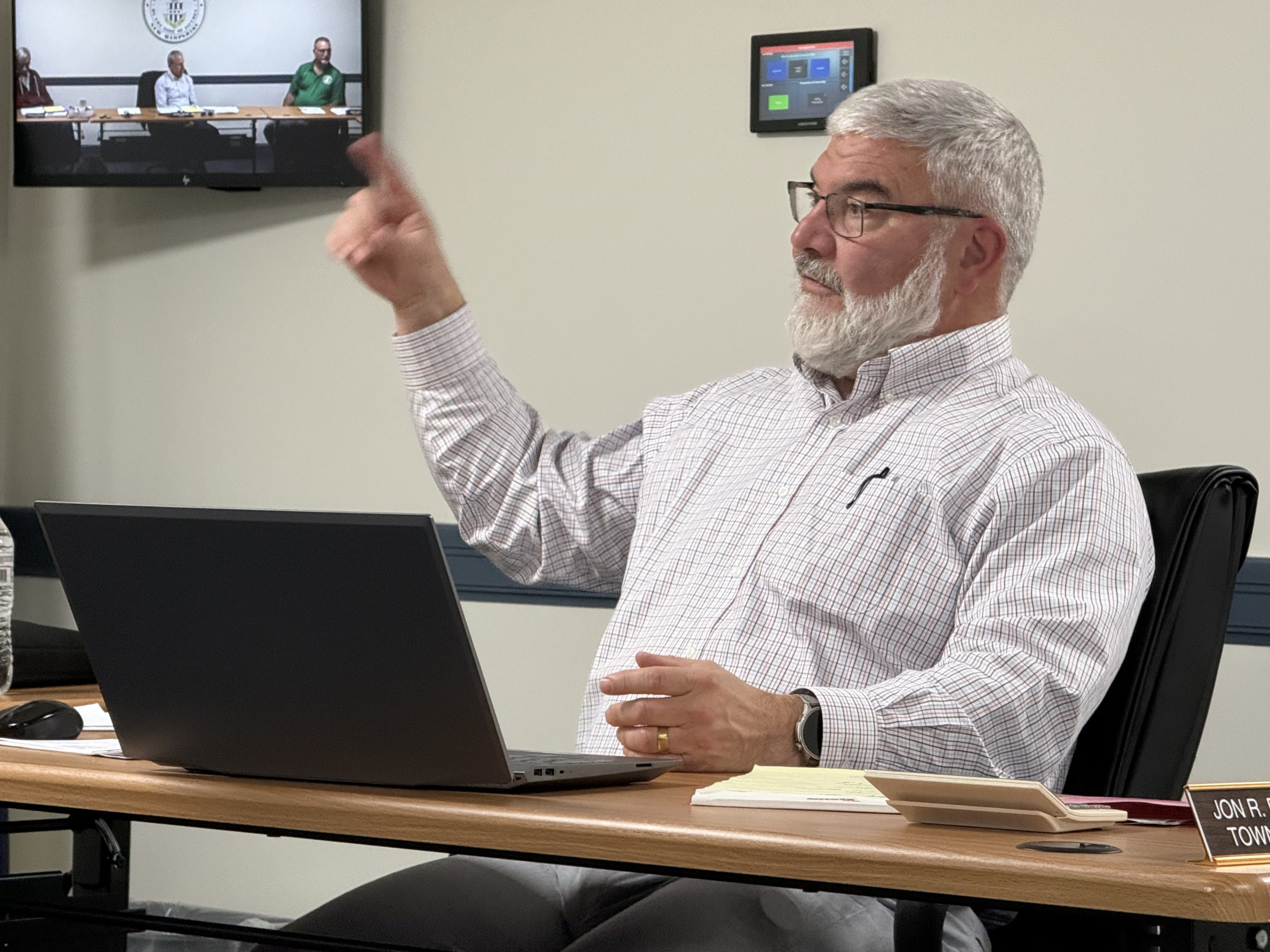 Jaffrey Town Manager Jon Frederick discusses ambulance options with the Select Board.