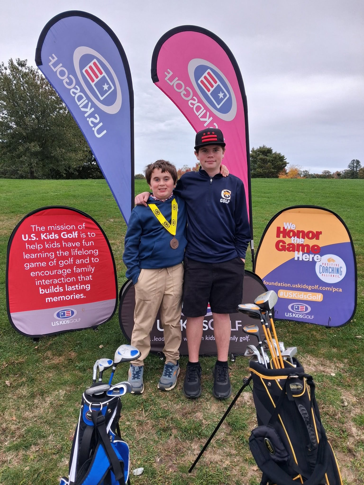 Golfers Jonah Theberge and Carter Craig
