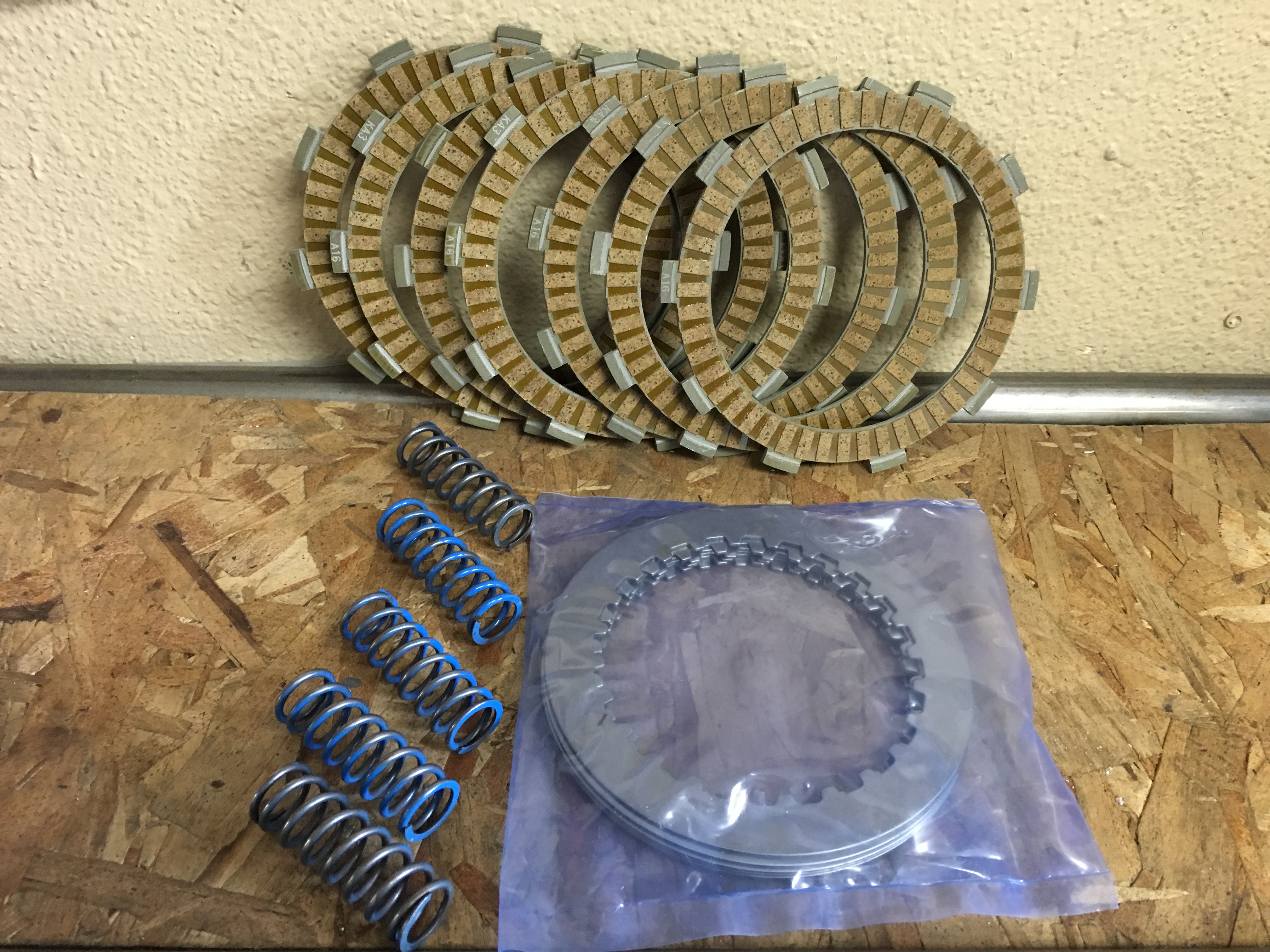 Hinson Clutch Kit for Standard TRX250R Clutch Basket – LED Performance