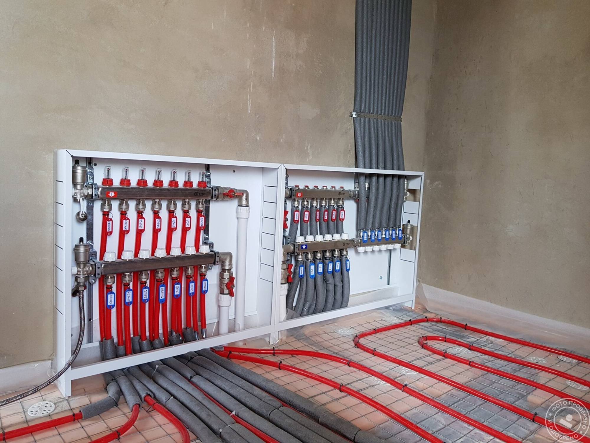 Коллекторная или тройниковая разводка труб отопления: что лучше выбрать