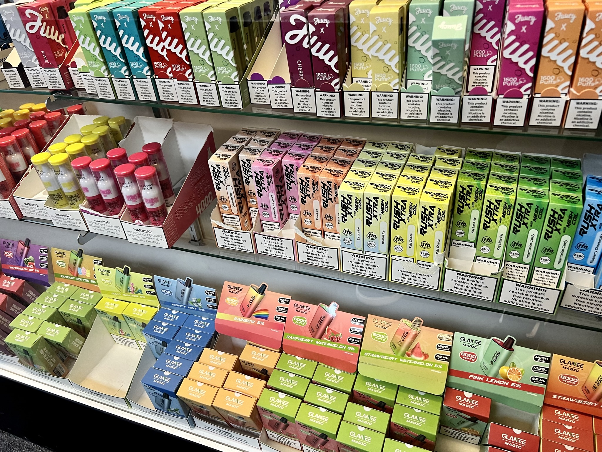 vapes-vape-disposables-Lees-Summit-MO