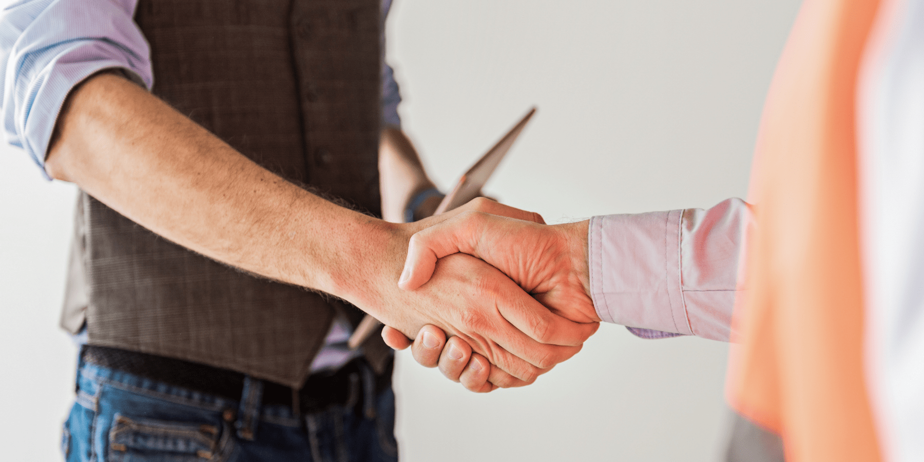 There is a difference between an independent contractor and an employee in reference to length of time. We will discuss that here further: